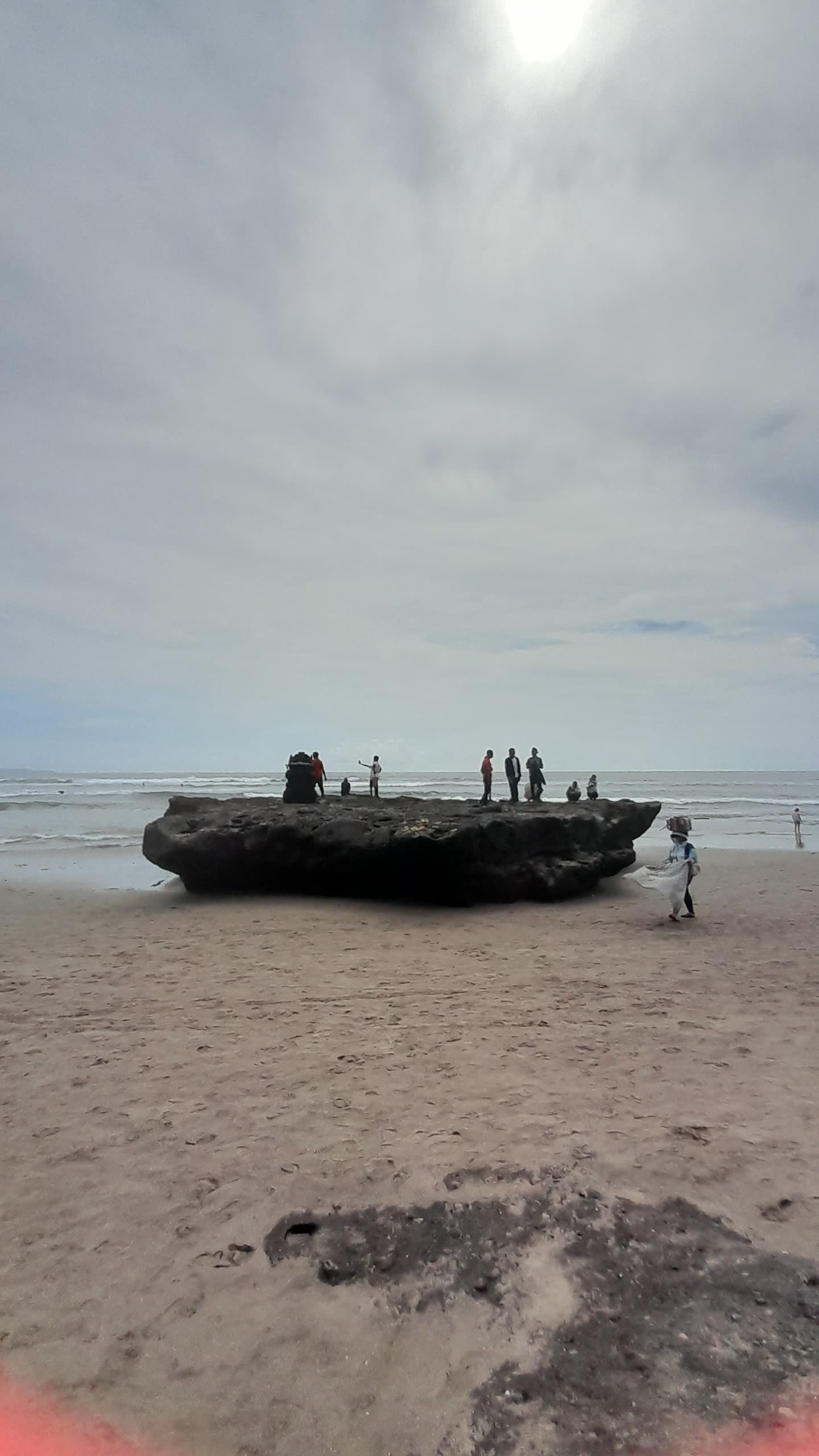 Seaside scene around Batu Bolong Beach